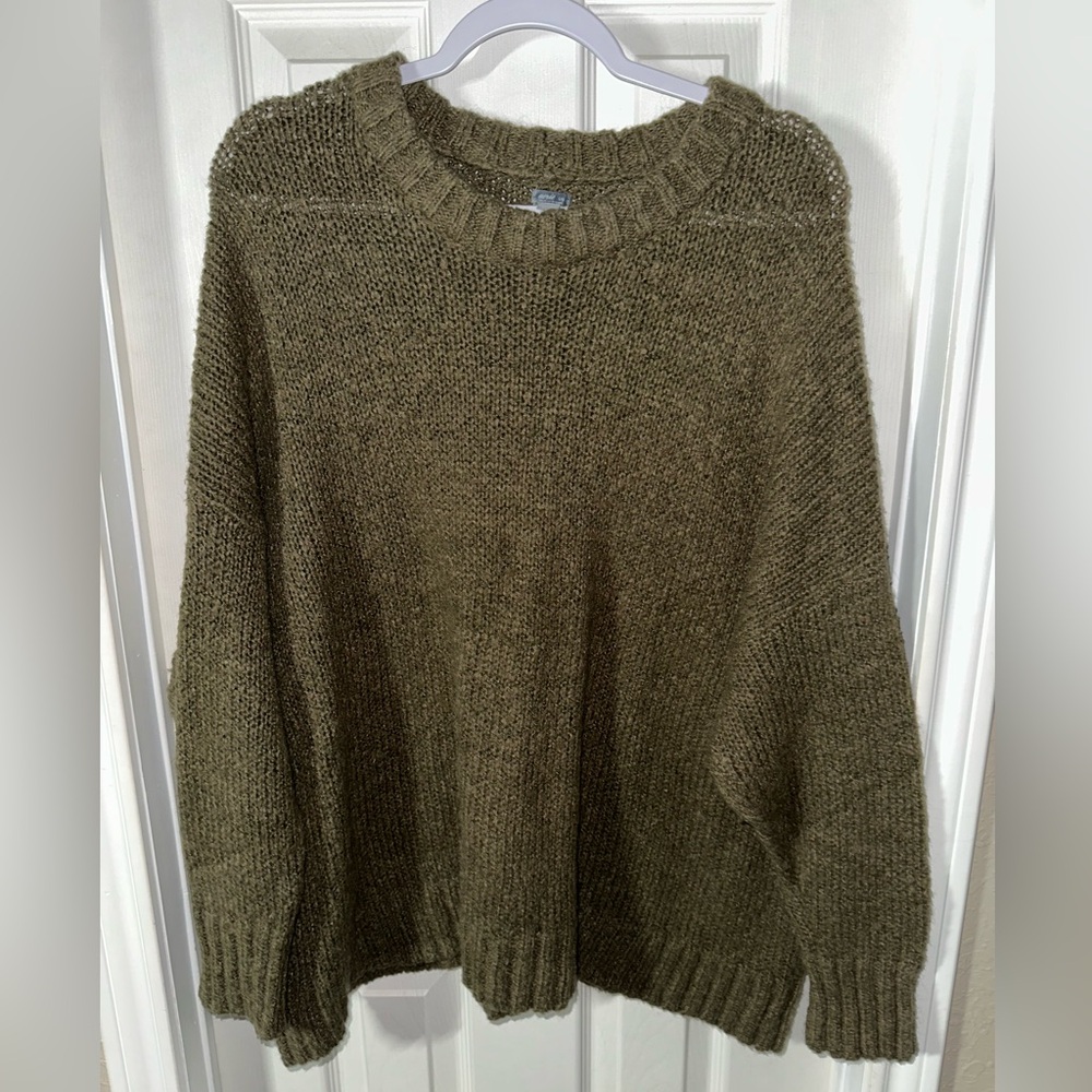 Aerie Olive Green Sweater
